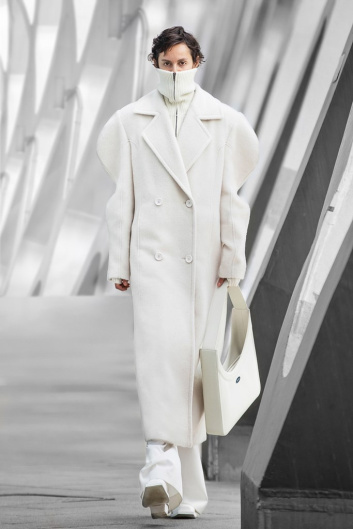 Fotoservizio/FW 21-22/WOMEN/SFILATA/ANNAKIKI/DP2/38