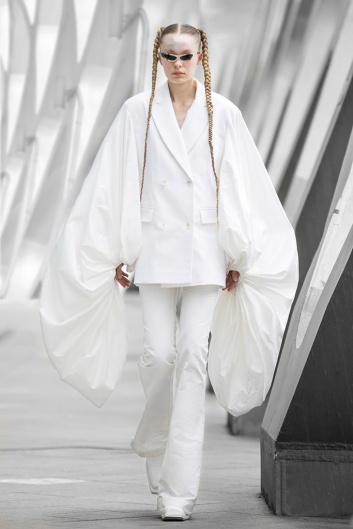 Fotoservizio/FW 21-22/WOMEN/SFILATA/ANNAKIKI/DP2/31