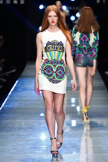 Fotoservizio/SS 2016/WOMEN/JOHN RICHMOND/DP1/39