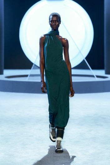 Fotoservizio/FW 21-22/WOMEN/SFILATA/SALVATORE FERRAGAMO/DP2/7