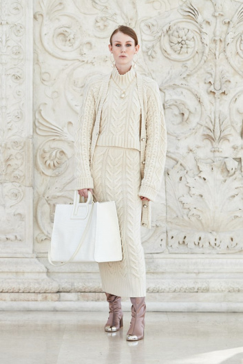 Fotoservizio/FW 21-22/WOMEN/SFILATA/LAURA BIAGIOTTI/DP2/7