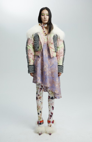 Fotoservizio/FW 21-22/WOMEN/SFILATA/SHUTING QIU/DP2/6