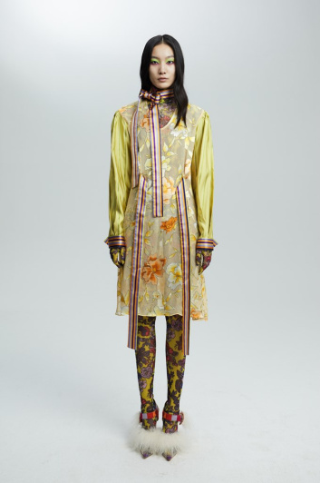 Fotoservizio/FW 21-22/WOMEN/SFILATA/SHUTING QIU/DP2/7