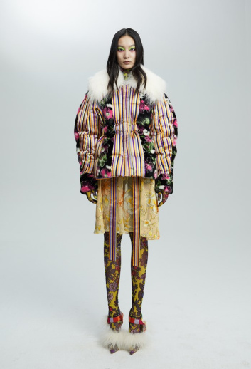 Fotoservizio/FW 21-22/WOMEN/SFILATA/SHUTING QIU/DP2/8