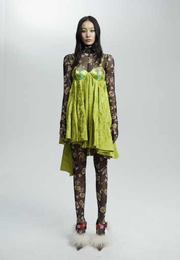 Fotoservizio/FW 21-22/WOMEN/SFILATA/SHUTING QIU/DP2/19
