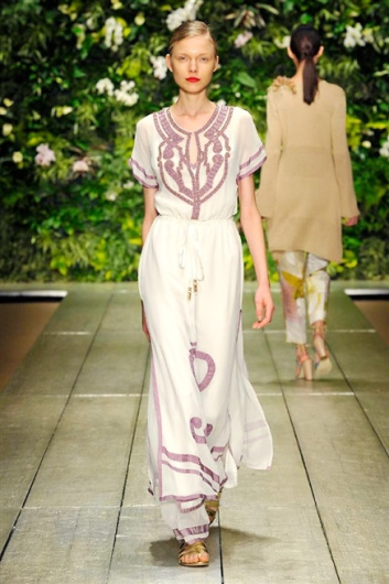 Fotoservizio/SS 2016/WOMEN/LAURA BIAGIOTTI/DP1/4