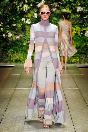 Fotoservizio/SS 2016/WOMEN/LAURA BIAGIOTTI/DP1/8