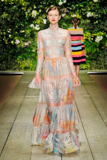 Fotoservizio/SS 2016/WOMEN/LAURA BIAGIOTTI/DP1/15