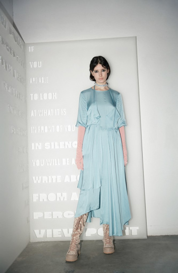 Fotoservizio/FW 21-22/WOMEN/SFILATA/ALEXANDRA MOURA/DP2/3