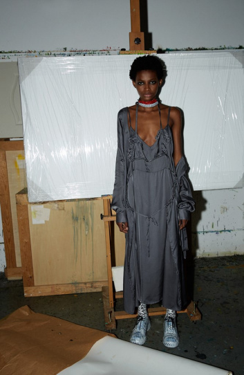 Fotoservizio/FW 21-22/WOMEN/SFILATA/ALEXANDRA MOURA/DP2/14