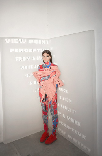 Fotoservizio/FW 21-22/WOMEN/SFILATA/ALEXANDRA MOURA/DP2/16