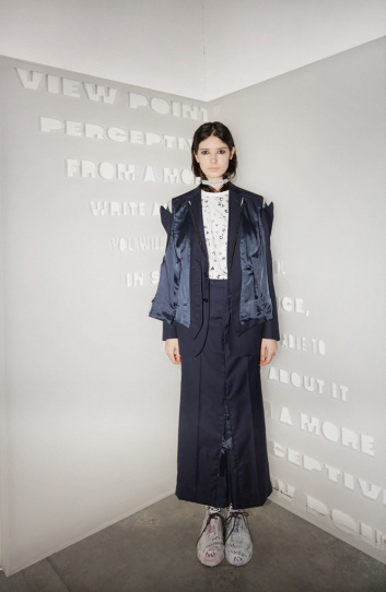 Fotoservizio/FW 21-22/WOMEN/SFILATA/ALEXANDRA MOURA/DP2/25
