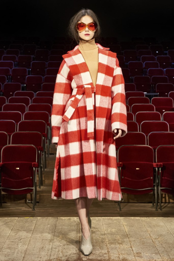 Fotoservizio/FW 21-22/WOMEN/SFILATA/GILBERTO CALZOLARI/DP2/0