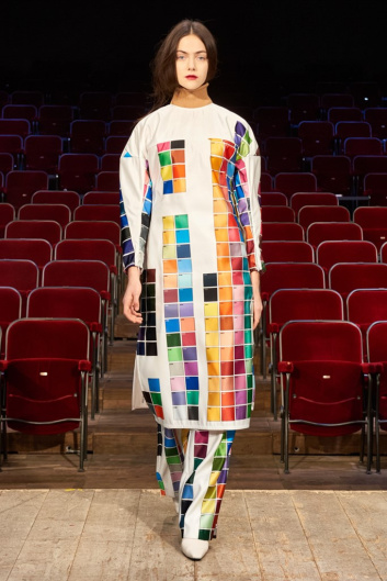 Fotoservizio/FW 21-22/WOMEN/SFILATA/GILBERTO CALZOLARI/DP2/13