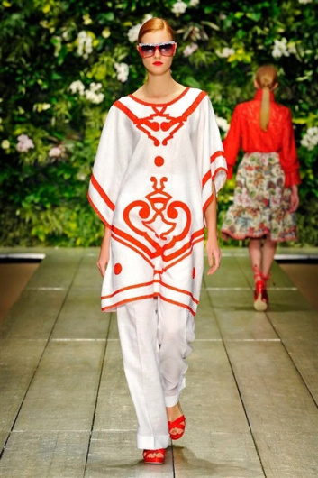Fotoservizio/SS 2016/WOMEN/LAURA BIAGIOTTI/DP1/35