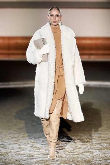 Fotoservizio/FW 21-22/WOMEN/SFILATA/ELISABETTA FRANCHI/DP2/3