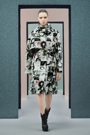 Fotoservizio/FW 21-22/WOMEN/SFILATA/PORTS 1961/DP2/6