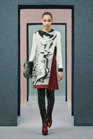 Fotoservizio/FW 21-22/WOMEN/SFILATA/PORTS 1961/DP2/16