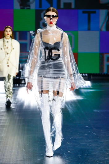 Fotoservizio/FW 21-22/WOMEN/SFILATA/DOLCE & GABBANA/DP2/9