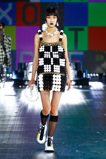 Fotoservizio/FW 21-22/WOMEN/SFILATA/DOLCE & GABBANA/DP2/10