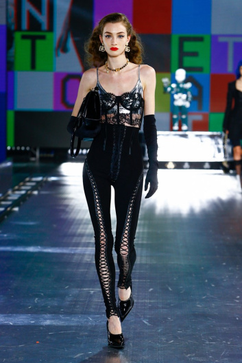 Fotoservizio/FW 21-22/WOMEN/SFILATA/DOLCE & GABBANA/DP2/7