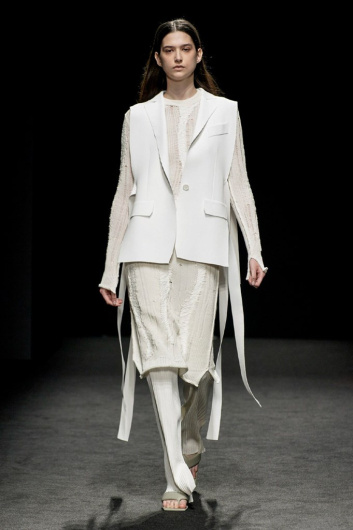 Fotoservizio/SS 2021/WOMEN/SFILATA/SIMONA MARZIALI - MRZ/DP2/0