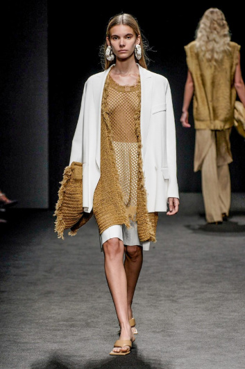 Fotoservizio/SS 2021/WOMEN/SFILATA/SIMONA MARZIALI - MRZ/DP2/5