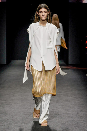 Fotoservizio/SS 2021/WOMEN/SFILATA/SIMONA MARZIALI - MRZ/DP2/6