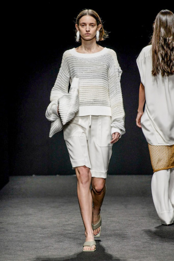 Fotoservizio/SS 2021/WOMEN/SFILATA/SIMONA MARZIALI - MRZ/DP2/0