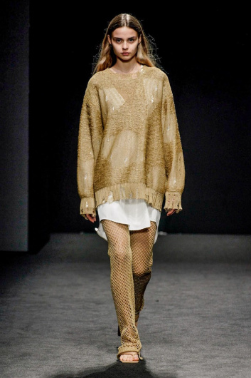 Fotoservizio/SS 2021/WOMEN/SFILATA/SIMONA MARZIALI - MRZ/DP2/1