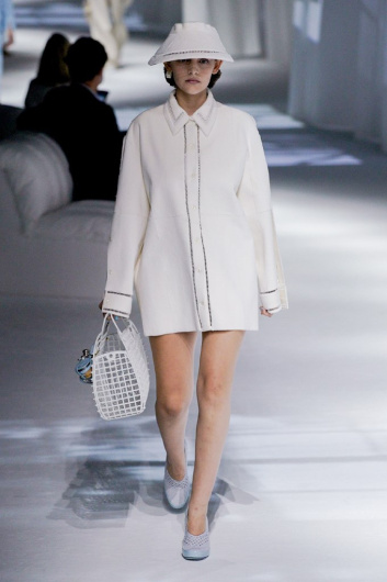 Fotoservizio/SS 2021/WOMEN/SFILATA/FENDI/DP2/11