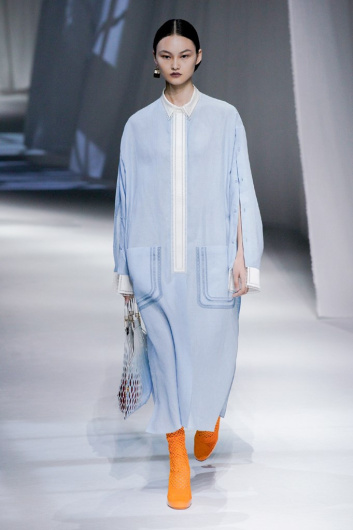 Fotoservizio/SS 2021/WOMEN/SFILATA/FENDI/DP2/12