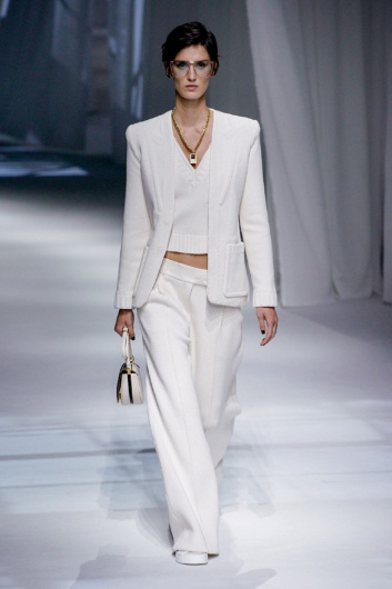 Fotoservizio/SS 2021/WOMEN/SFILATA/FENDI/DP2/0