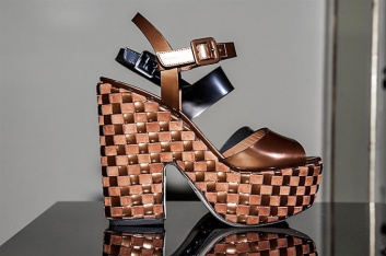 Fotoservizio/SS 2016/WOMEN/LE SILLA/DP2/23