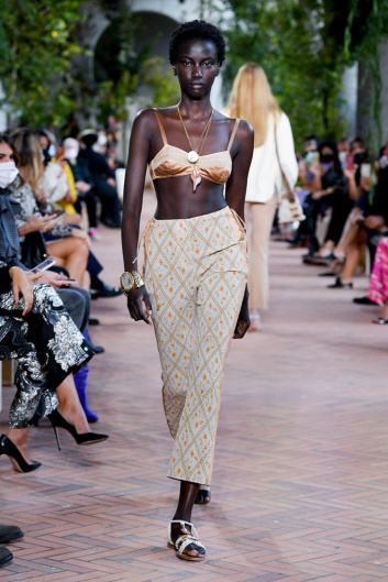 Fotoservizio/SS 2021/WOMEN/SFILATA/ALBERTA FERRETTI/DP2/2