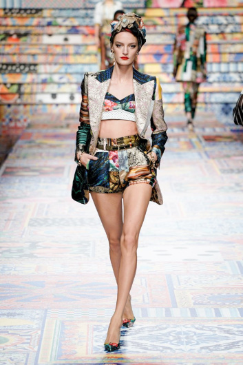 Fotoservizio/SS 2021/WOMEN/SFILATA/DOLCE & GABBANA/DP2/2