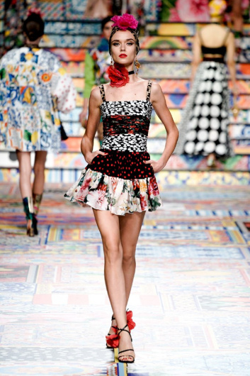 Fotoservizio/SS 2021/WOMEN/SFILATA/DOLCE & GABBANA/DP2/0