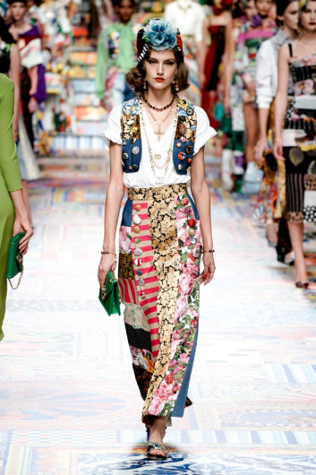 Fotoservizio/SS 2021/WOMEN/SFILATA/DOLCE & GABBANA/DP2/1