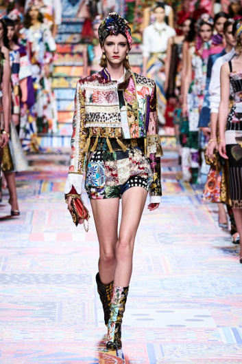 Fotoservizio/SS 2021/WOMEN/SFILATA/DOLCE & GABBANA/DP2/1