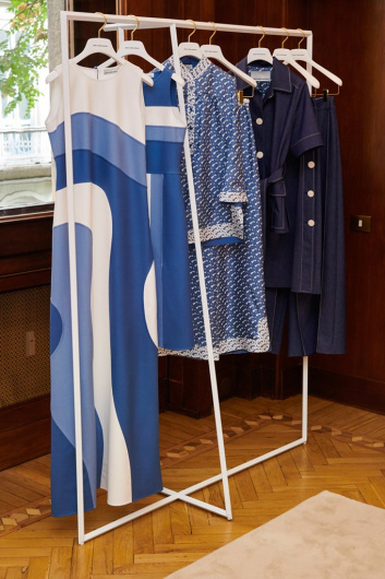 Fotoservizio/SS 2021/WOMEN/PRESENTAZIONE/MILA SCHÖN/DP2/0