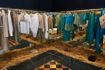 Fotoservizio/SS 2021/WOMEN/PRESENTAZIONE/SIMONETTA RAVIZZA/DP2/11