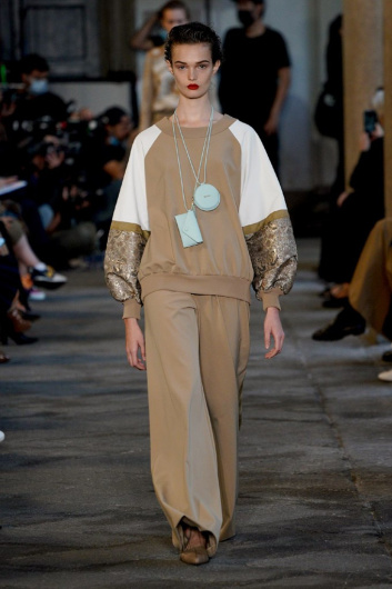 Fotoservizio/SS 2021/WOMEN/SFILATA/MAX MARA/DP2/5