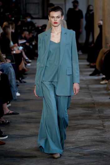 Fotoservizio/SS 2021/WOMEN/SFILATA/MAX MARA/DP2/10