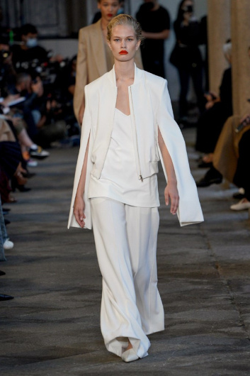 Fotoservizio/SS 2021/WOMEN/SFILATA/MAX MARA/DP2/3