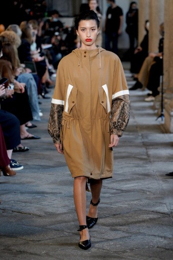 Fotoservizio/SS 2021/WOMEN/SFILATA/MAX MARA/DP2/3