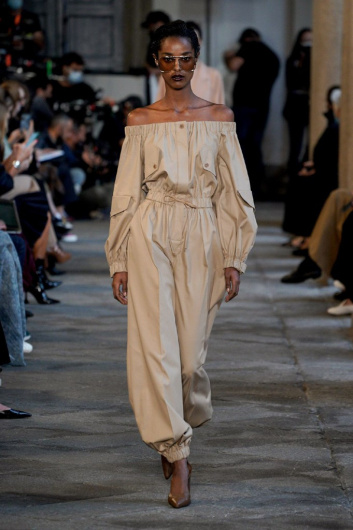 Fotoservizio/SS 2021/WOMEN/SFILATA/MAX MARA/DP2/12