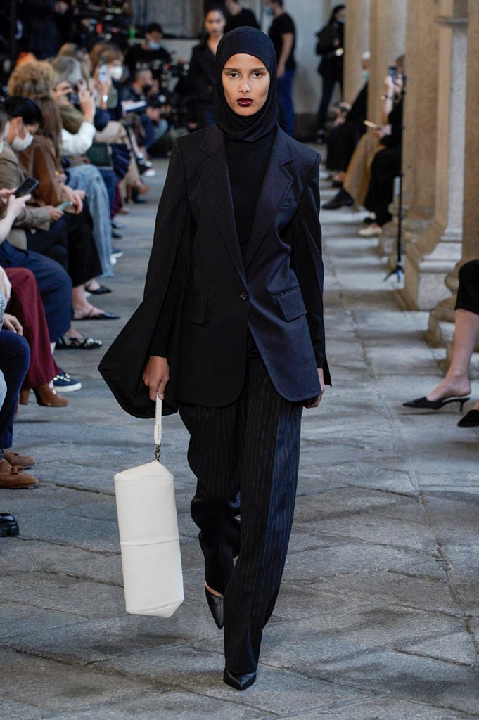 Fotoservizio/SS 2021/WOMEN/SFILATA/MAX MARA/DP2/8