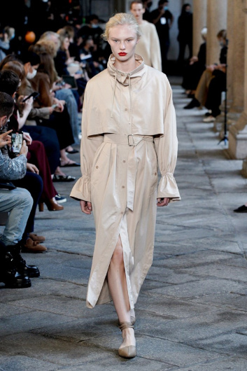Fotoservizio/SS 2021/WOMEN/SFILATA/MAX MARA/DP2/11