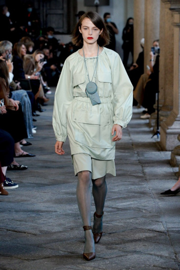 Fotoservizio/SS 2021/WOMEN/SFILATA/MAX MARA/DP2/6