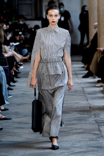 Fotoservizio/SS 2021/WOMEN/SFILATA/MAX MARA/DP2/6